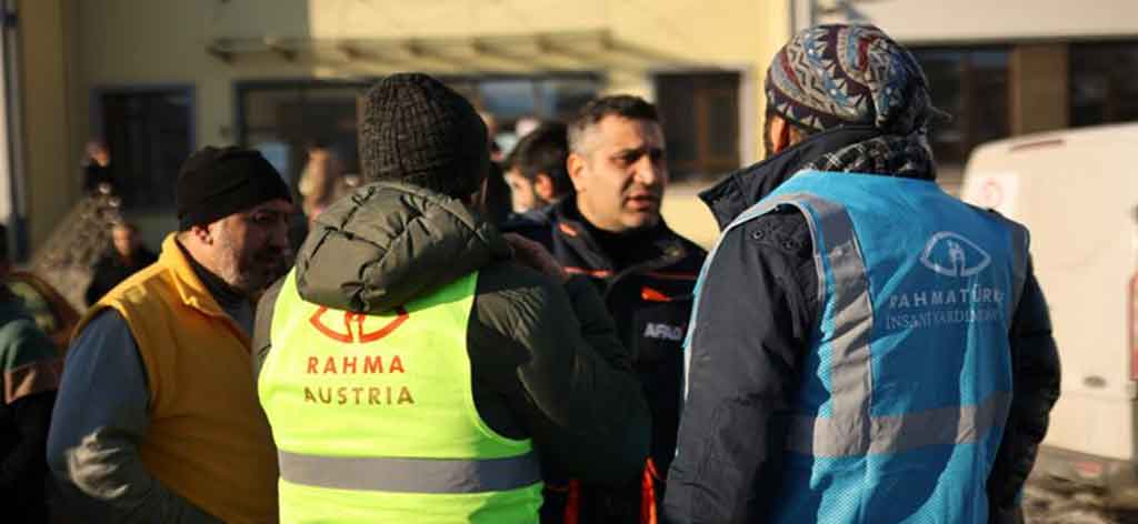 Solidarity with the victims of the earthquake 